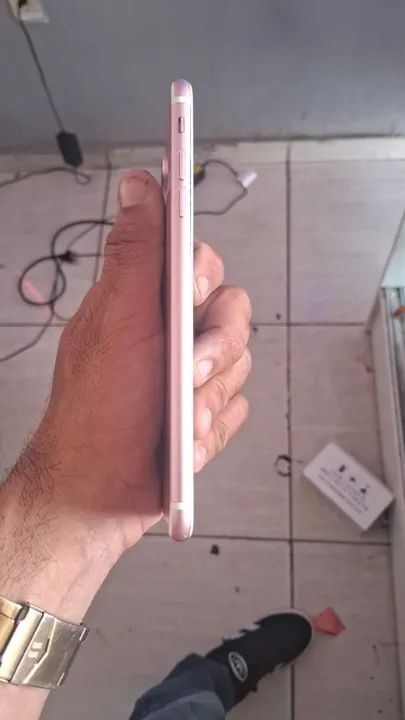 Iphone 7 plus pra conserto ou retirada de peça 