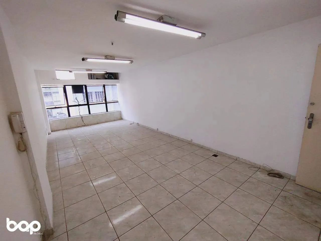 Aluguel no Coração do Rio! Sala 35m² na Rua da Quitanda  Pronta para o seu Negócio - Foto 3