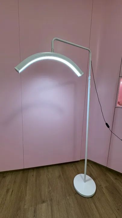 Luminária meia lua - Foto 2