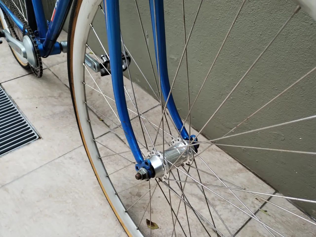 Bike urbana super leve e agiil - vendo/troco  - Foto 4