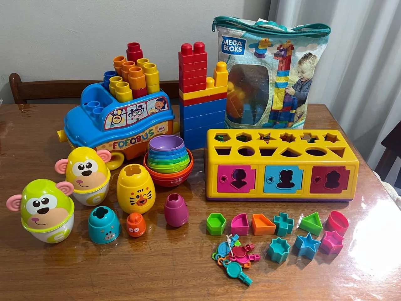Lote de brinquedos infantis