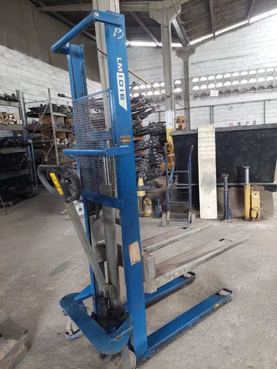 PALETEIRA HIDRAULICA 1 TONELADA - PALETRANS