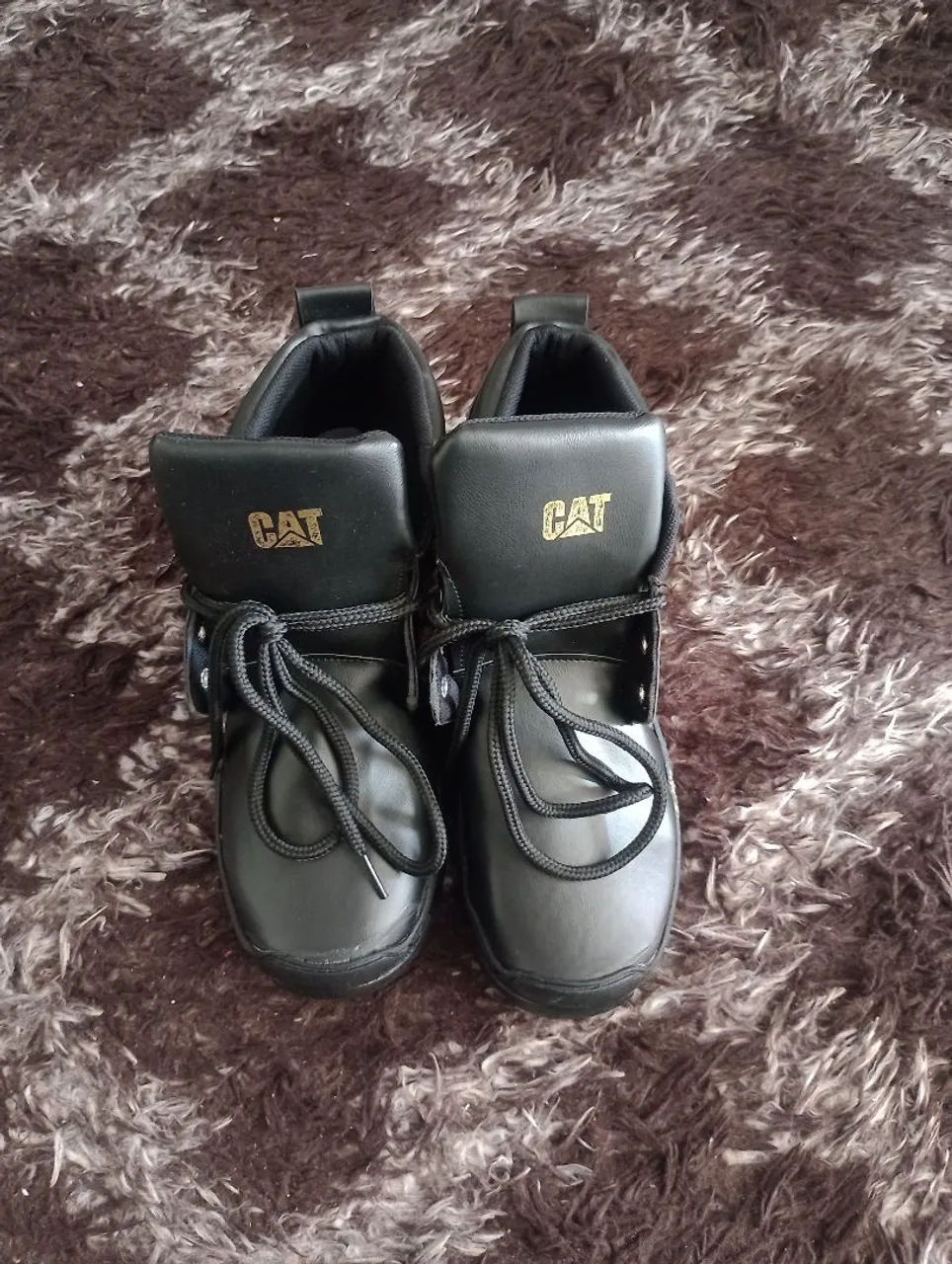 Vende-se uma bota