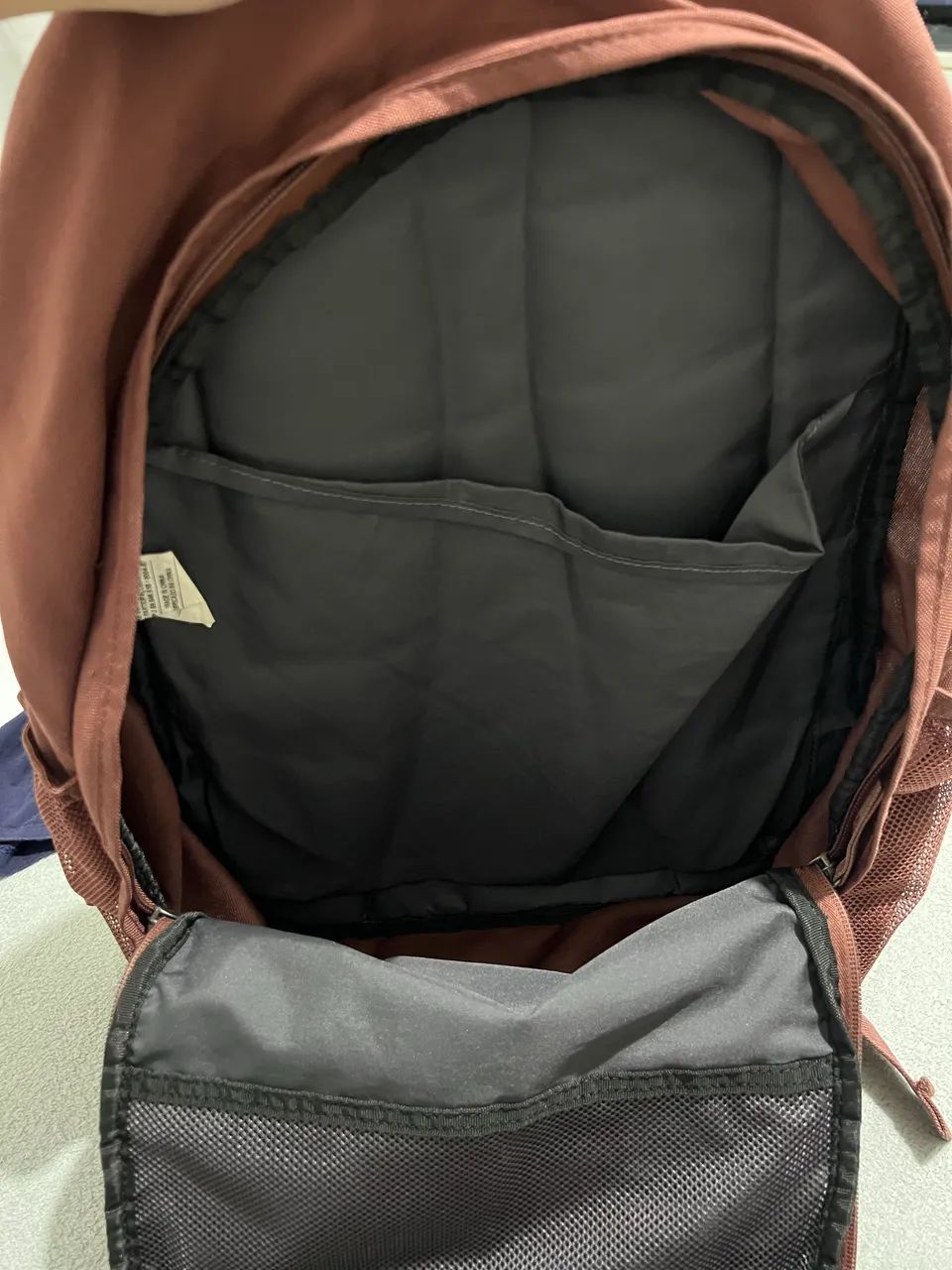 Vendo Mochila da Nike - Foto 3