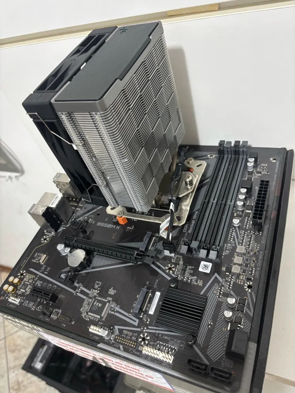 Kit Ryzen 7 5700x B550m-k DeepCool AK400 - Peças de Hardware