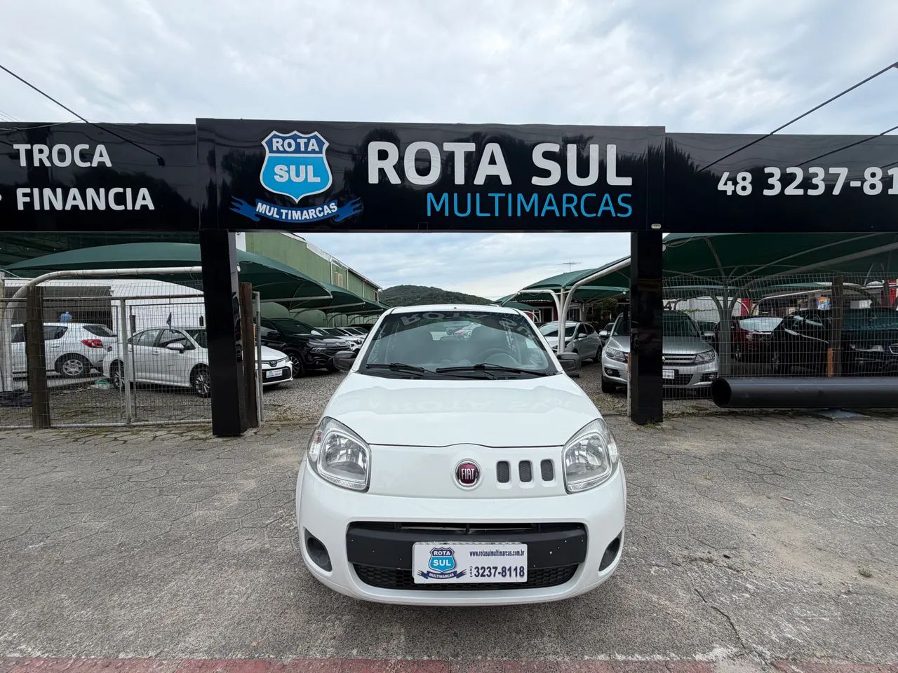 Fiat Uno Vivace College 1.0 EVO Fireflex 5P 2014 - Foto 3