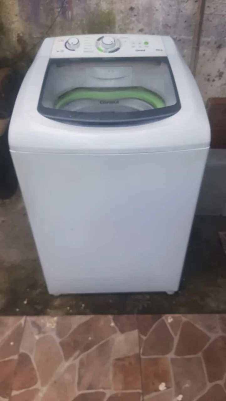 Maquina de lavar roupas 