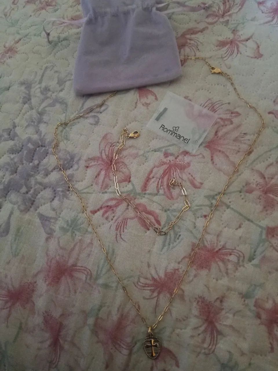 Corrente com pingente e pulseira! Impecável!