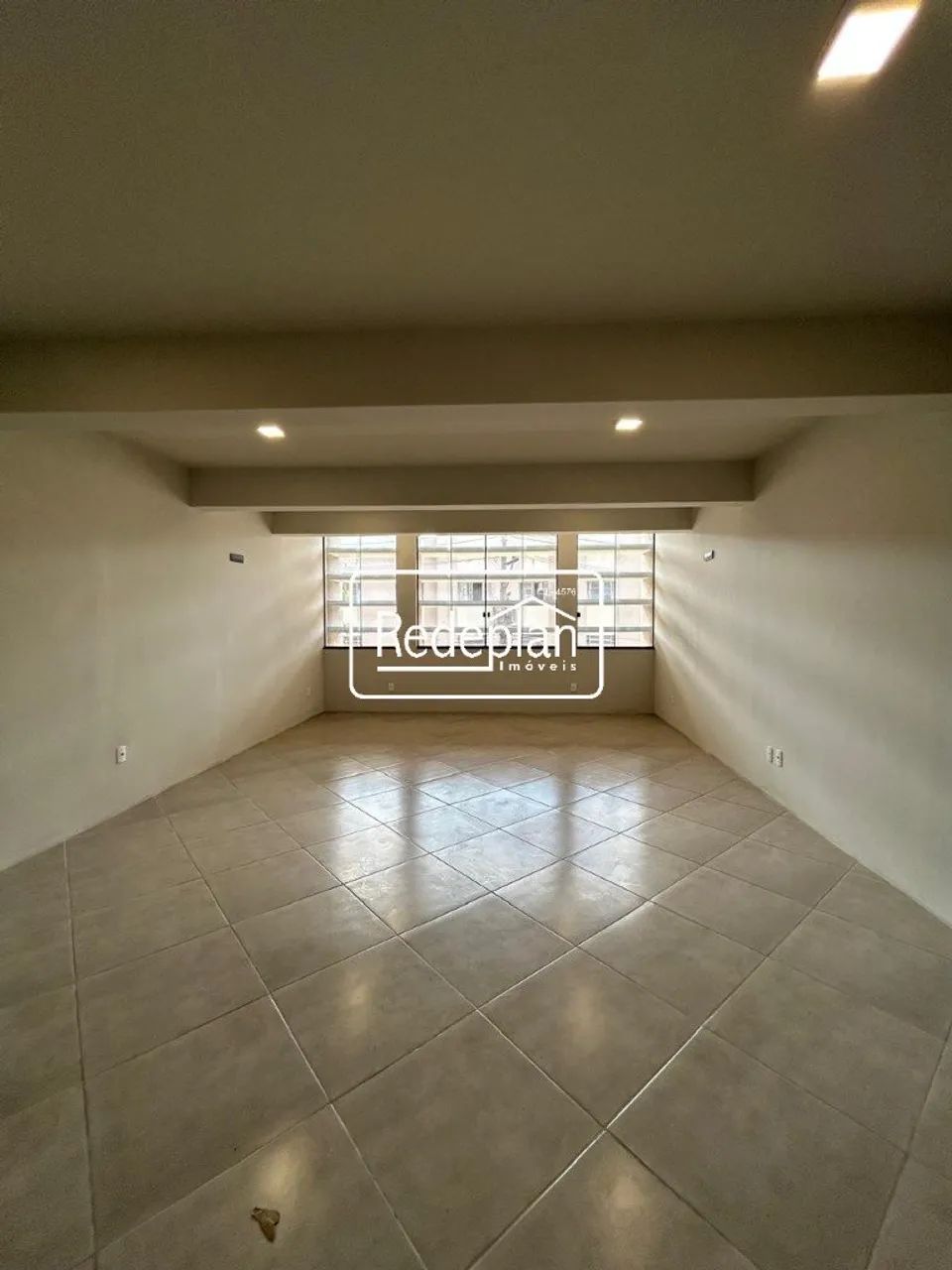 Sala Comercial no bairro Aterrado em Volta Redonda! - Foto 3