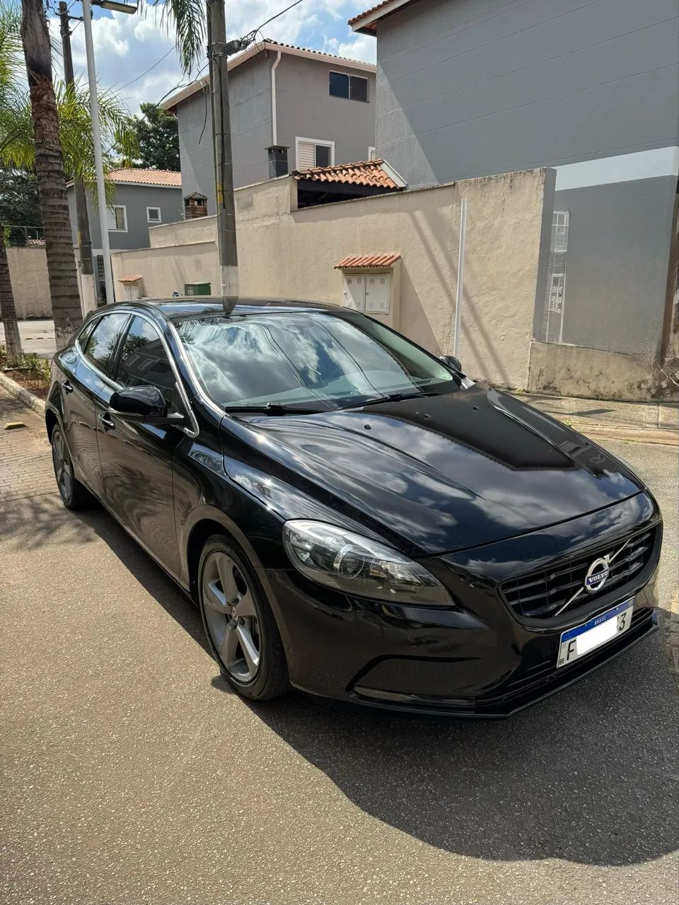 Volvo V40 2016