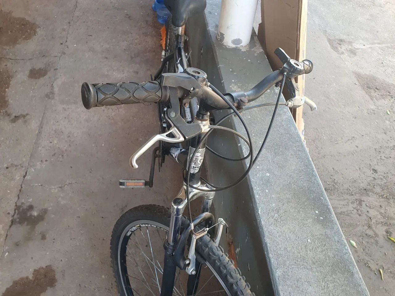 Bicicleta aro 26 aero freio de alumínio  - Foto 3