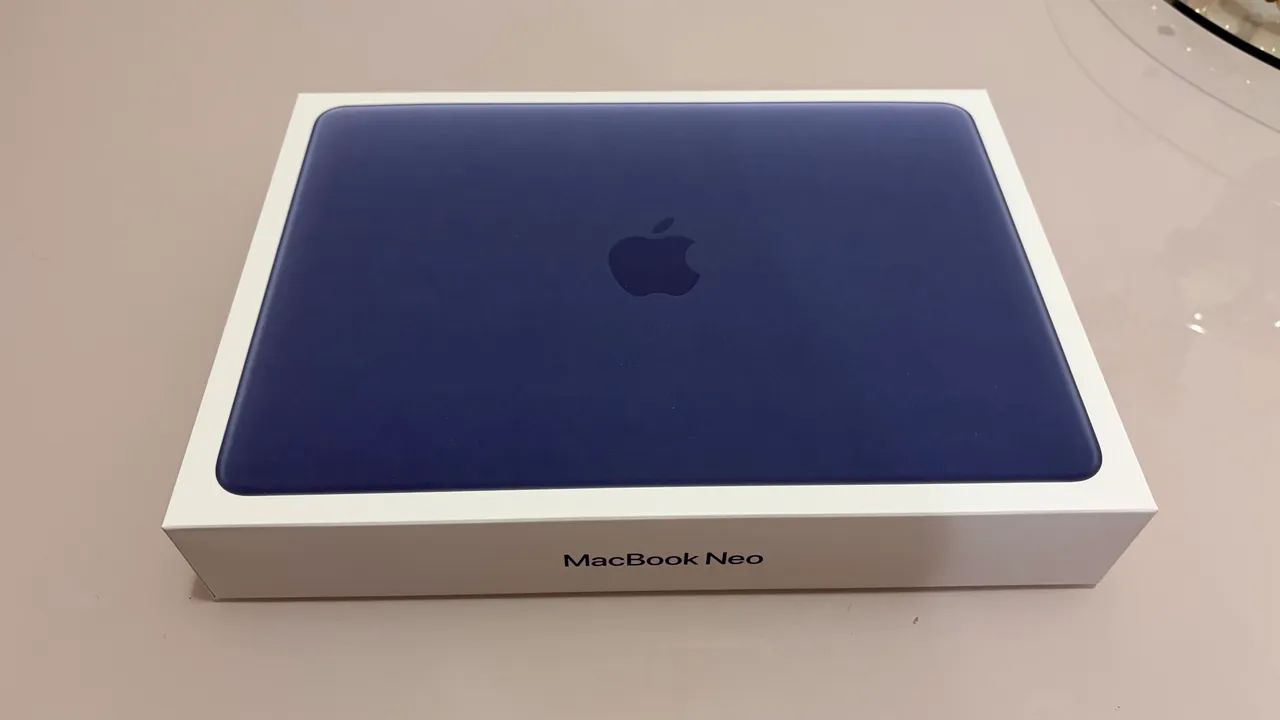 MacBook Neo 256GB Índigo novo lacrado