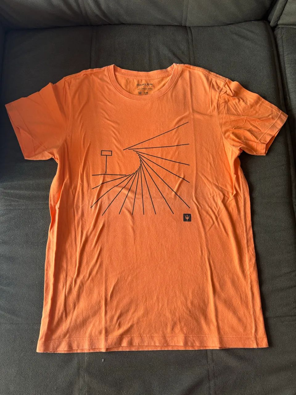Osklen Camisas Pretas e Laranja - Foto 2