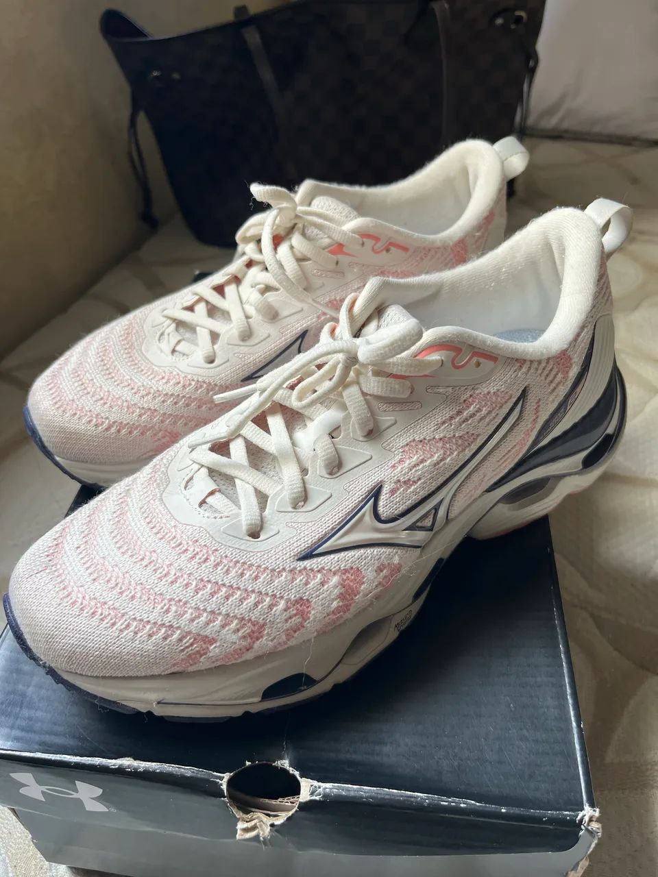 Tênis mizuno tamanho 36  - Foto 5