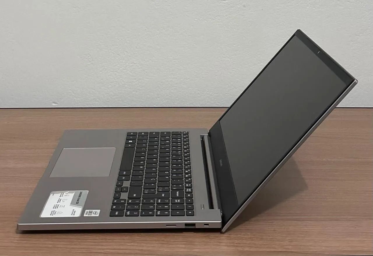 Vendo Notebook Samsung Book i3  - Foto 4