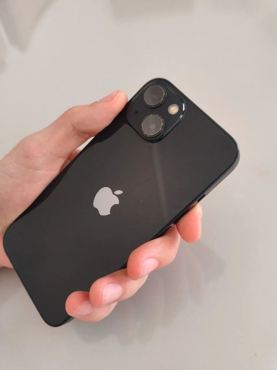 iPhone 13 128 GB MidNight / 83% Bateria