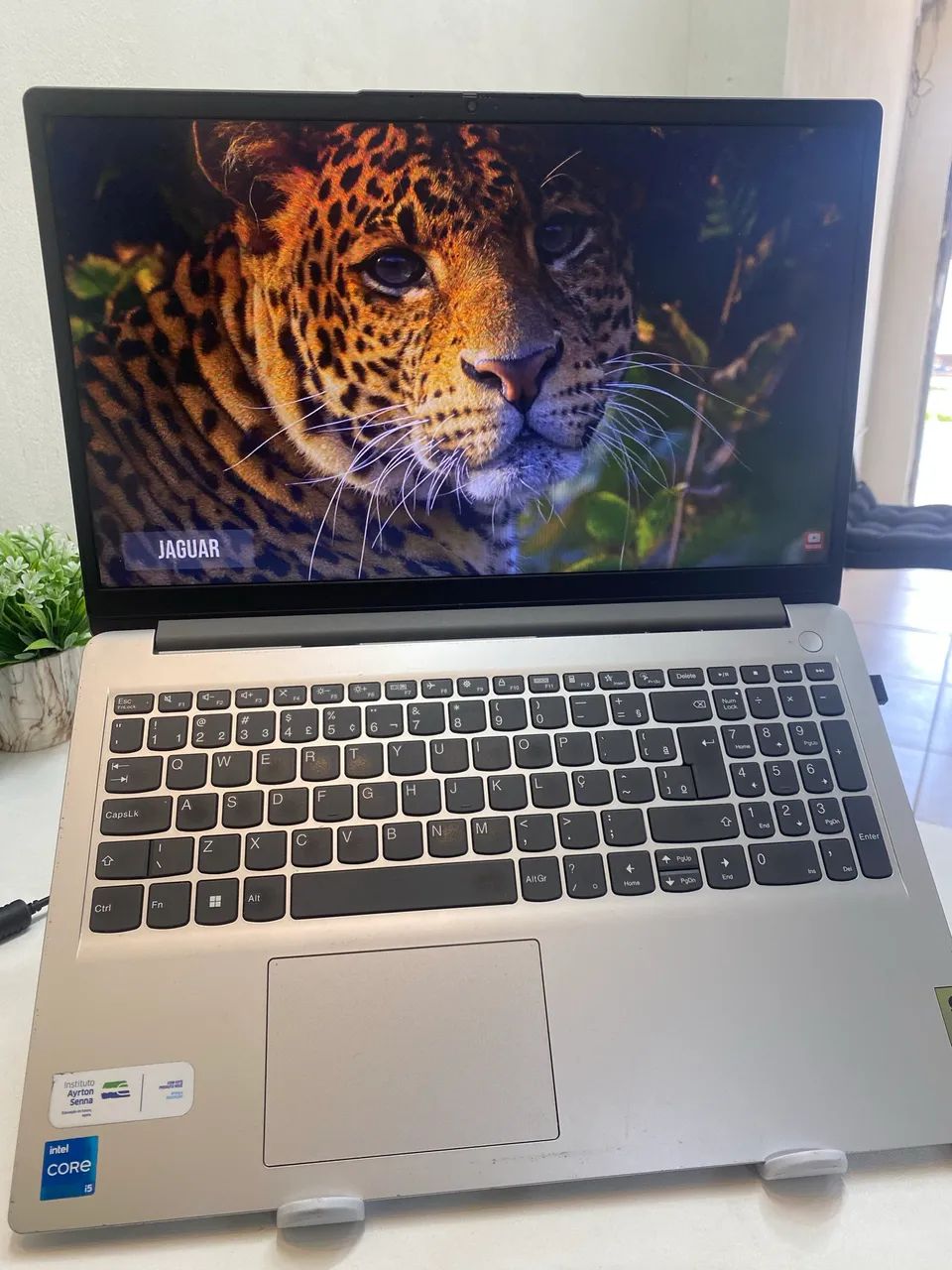 Notebook core I5 - 8GB de RAM + SSD - Foto 4