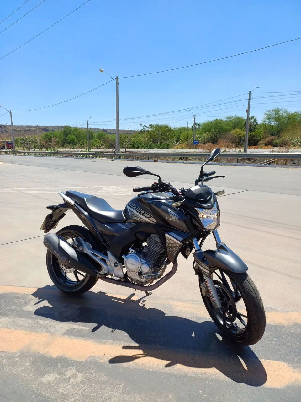Cb Twister 250 ABS - Foto 5