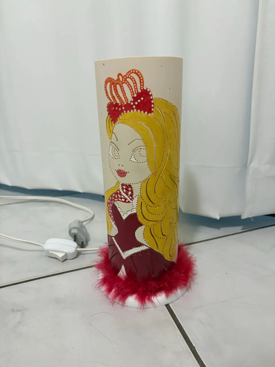 Luminária ever after high