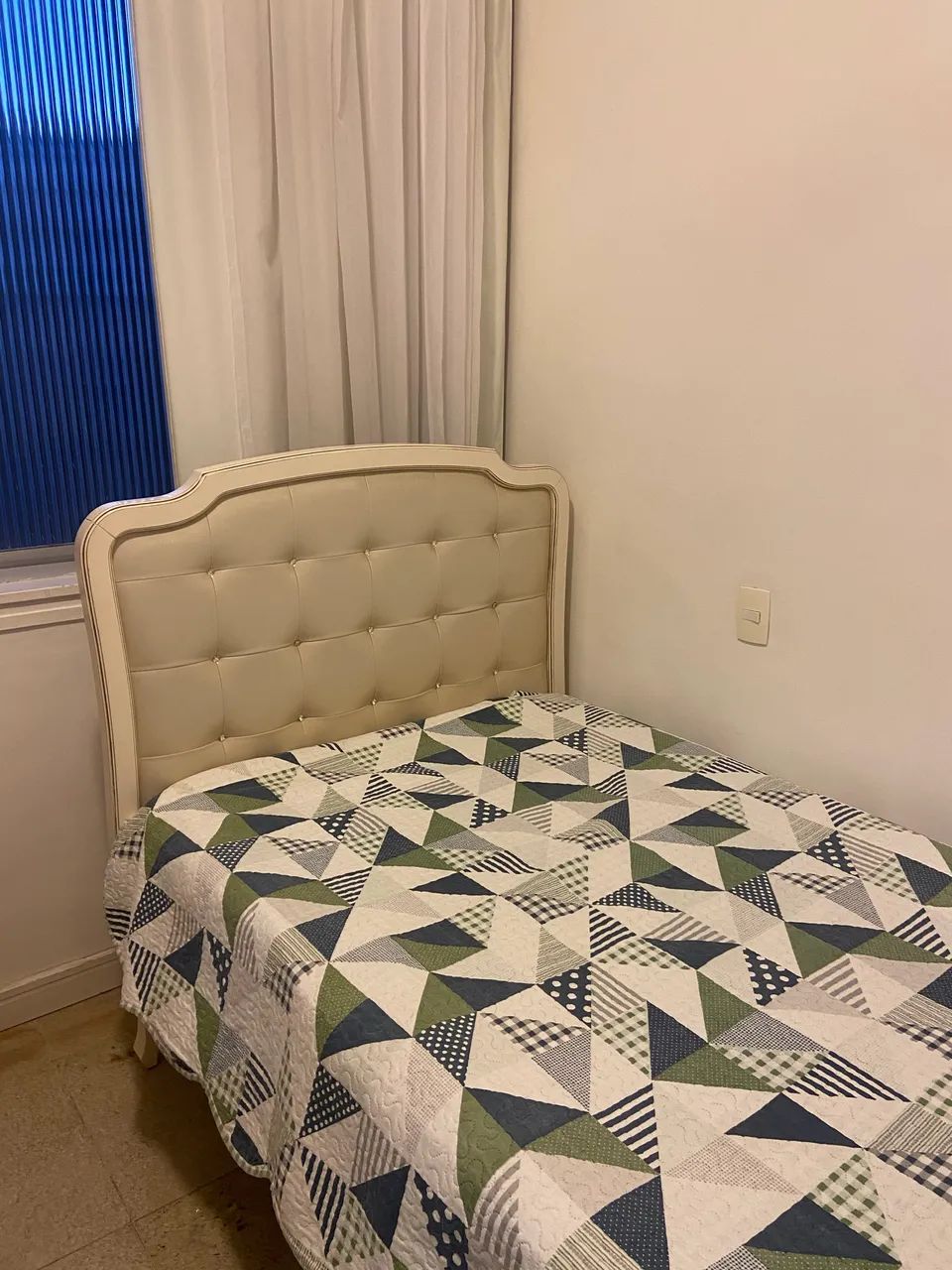 Cama Provençal com Cabeceira Estofada - Foto 3
