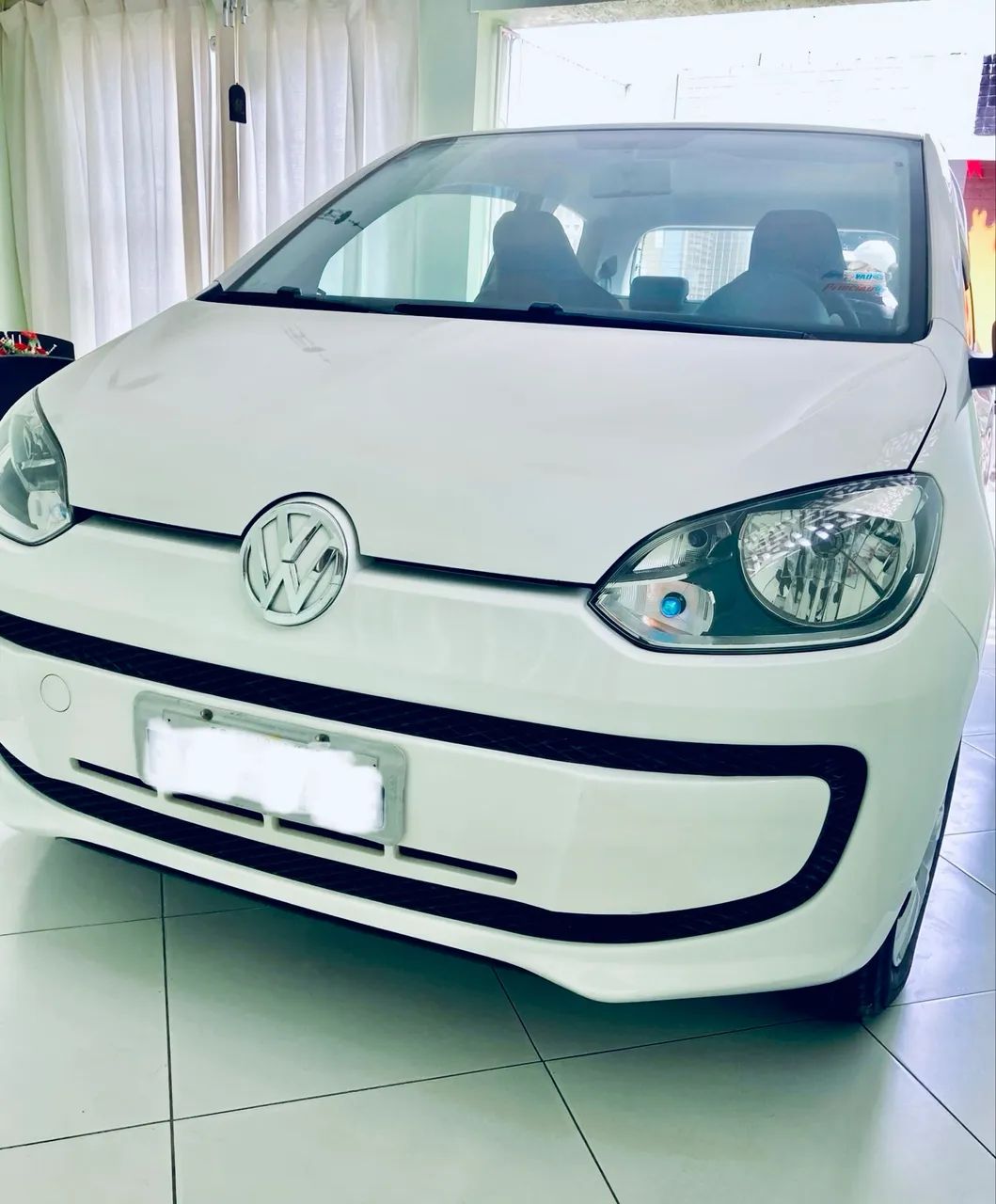 Volkswagen Up! 2015