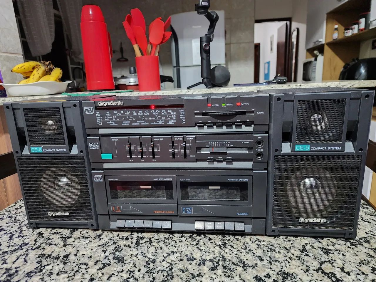 Micro System Boombox Gradiente CS-5 Duble Cassette ( Desapego)