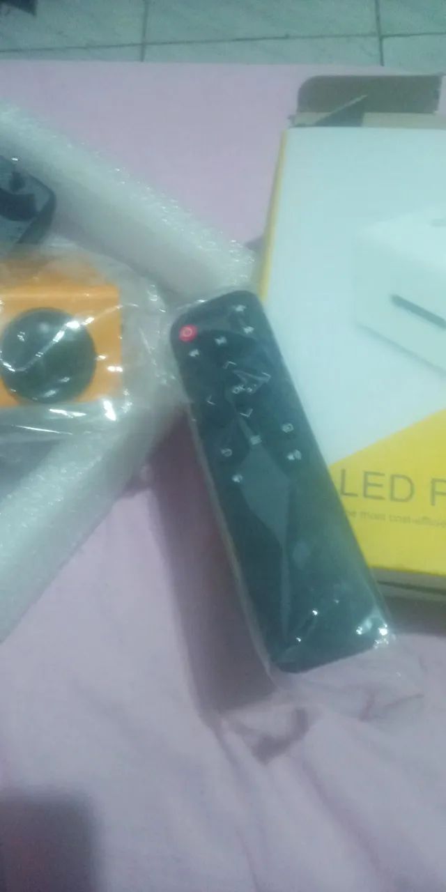PROJETOR DE IMAGENS LED E HDMI. 70.00 - Foto 2