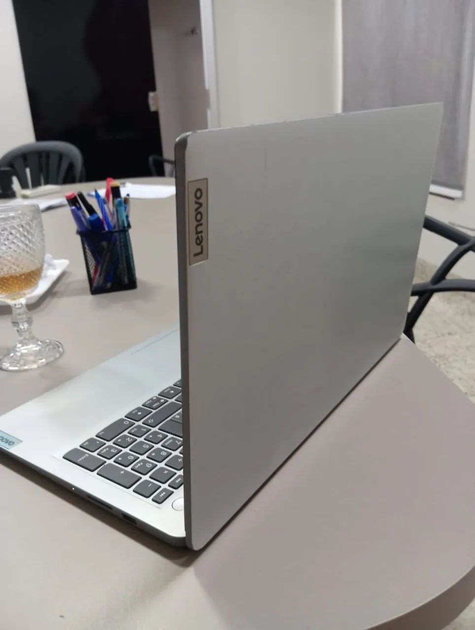 ? VENDO NOTEBOOK LENOVO IDEAPAD 1i