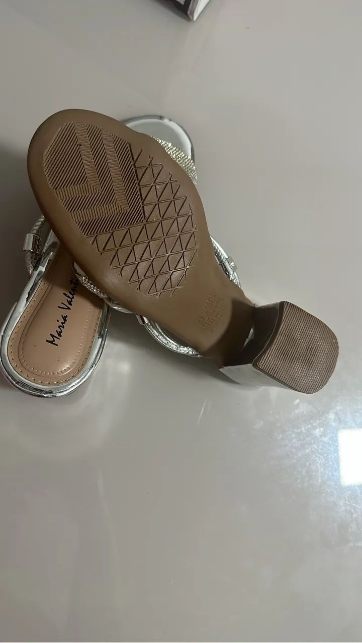 Sandália prata nova  - Foto 4
