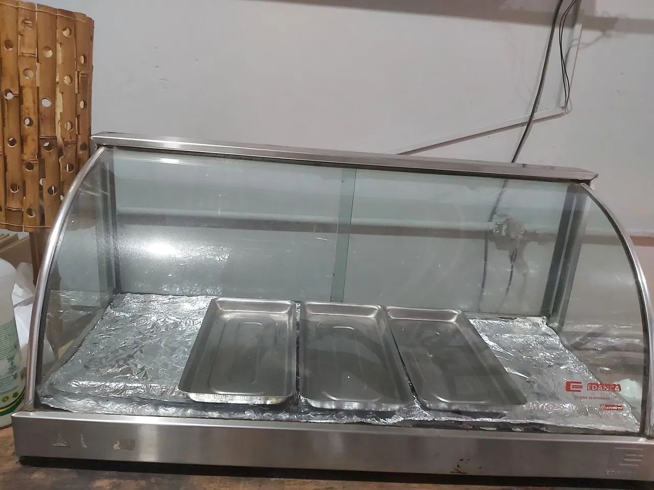 Vendo estufa, muito boa e conservada