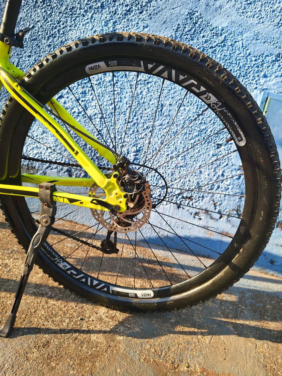 Bike aro 29 semi-nova - Foto 3