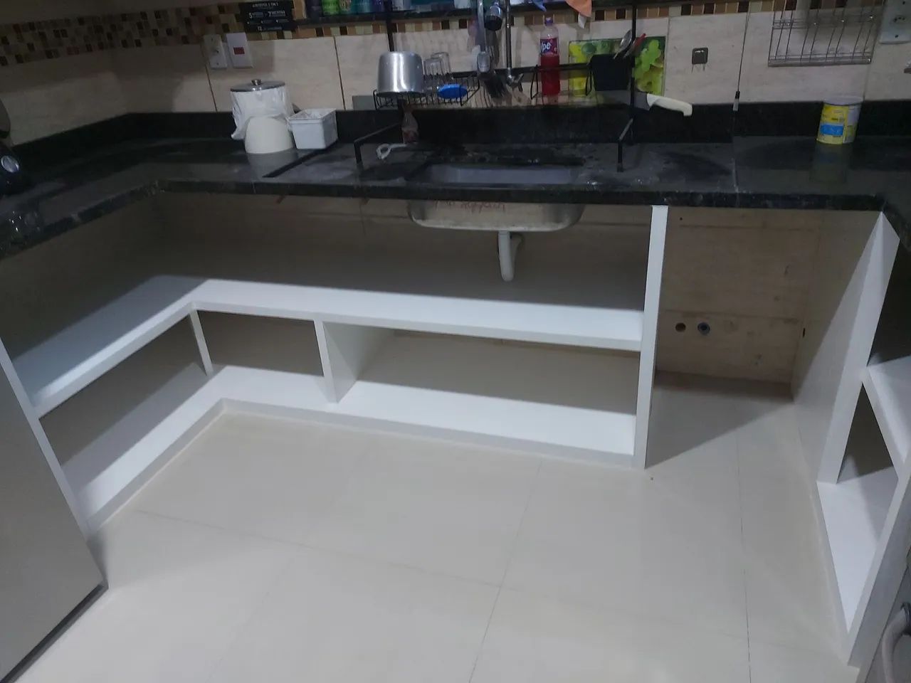 Kitchen Sink with Countertop487286124525004805