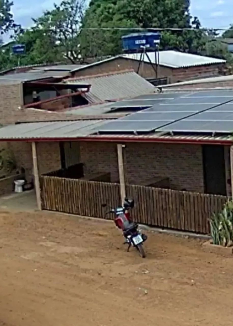 Distribuidora com casa  - Foto 2