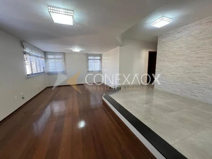 Amplo Apartamento de 4 Quartos com Elevador Privativo no Jardim Proença