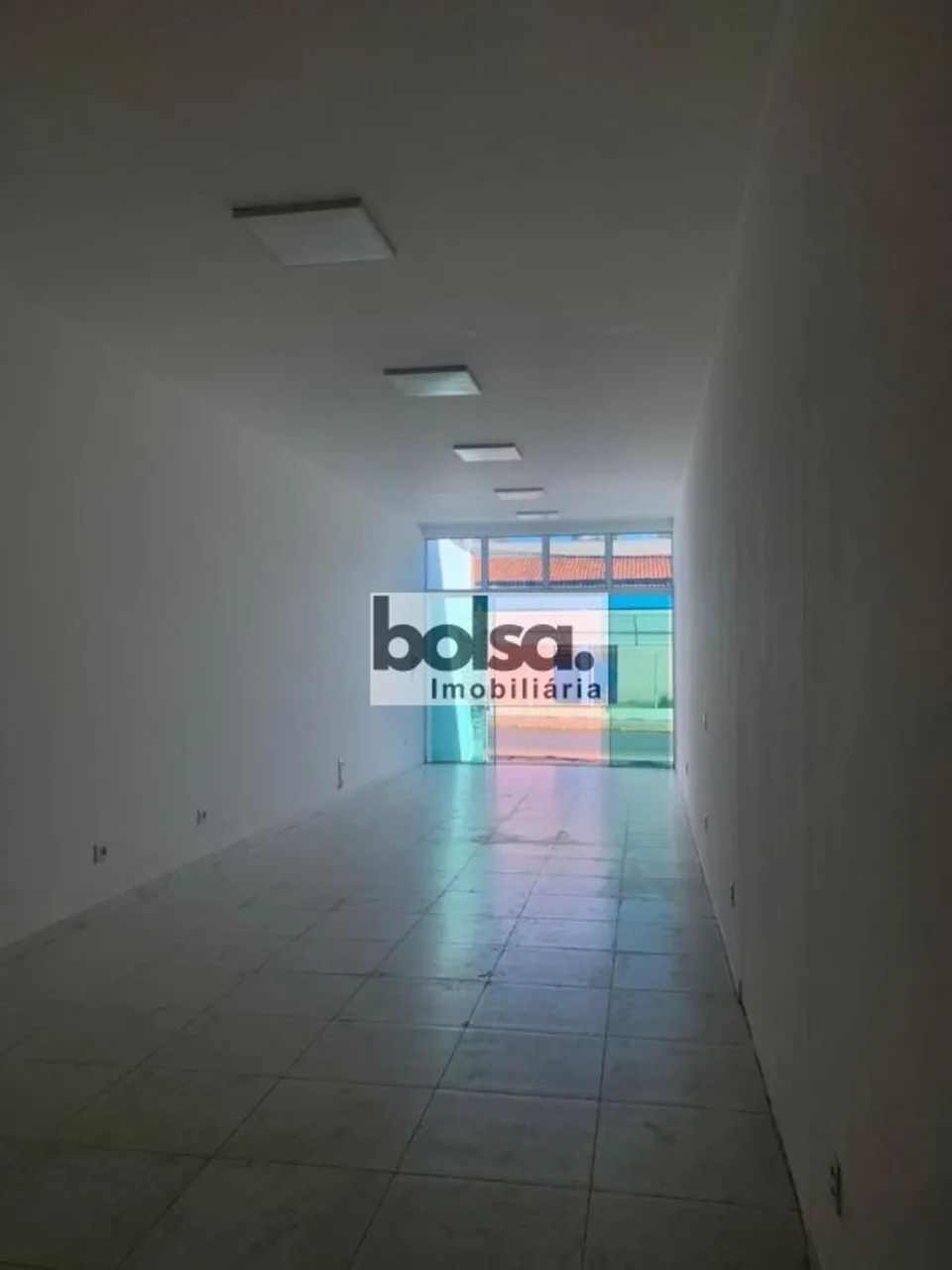 LOJA COMERCIAL para aluguel e venda no Centro, Agudos - SP
