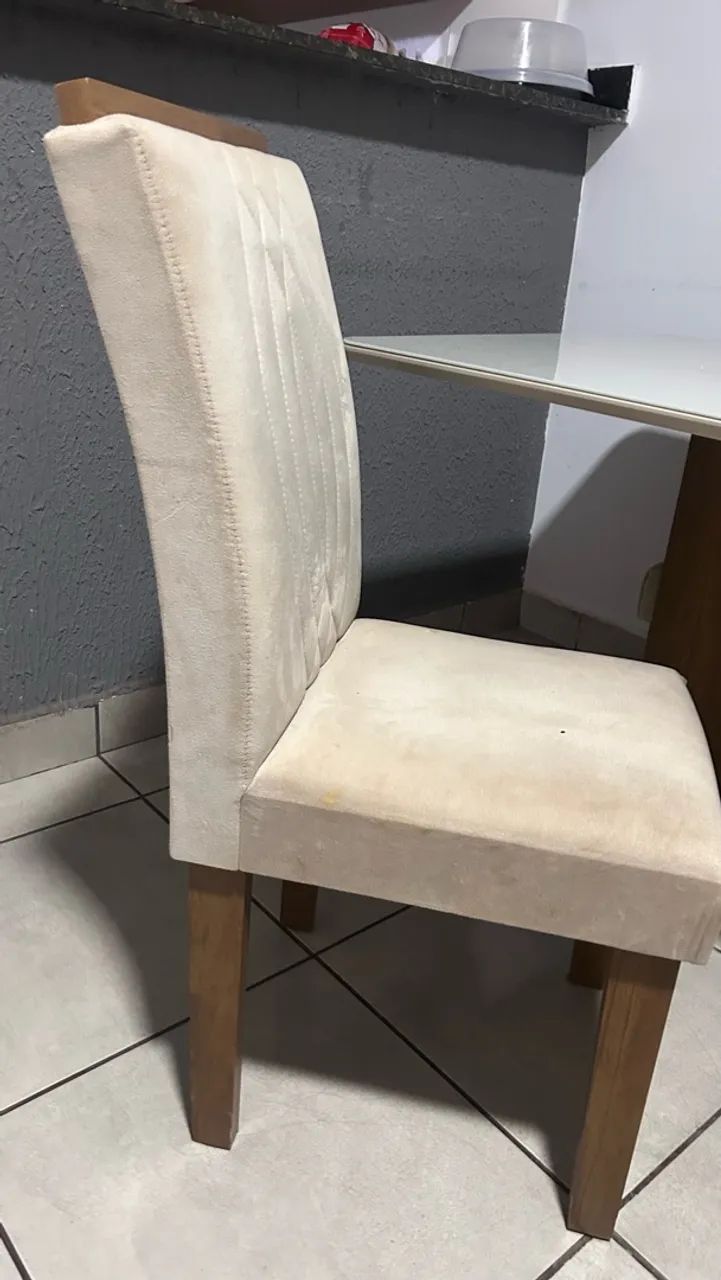 VENDO MESA DE JANTAR COM 6 CADEIRAS  - Foto 4
