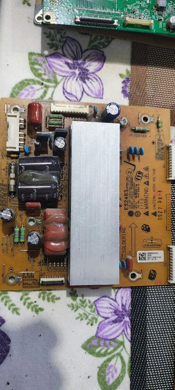 PLACA ZSUS LG 42PT250 EAX62081001 <br><br>REV:K<br><br>DC