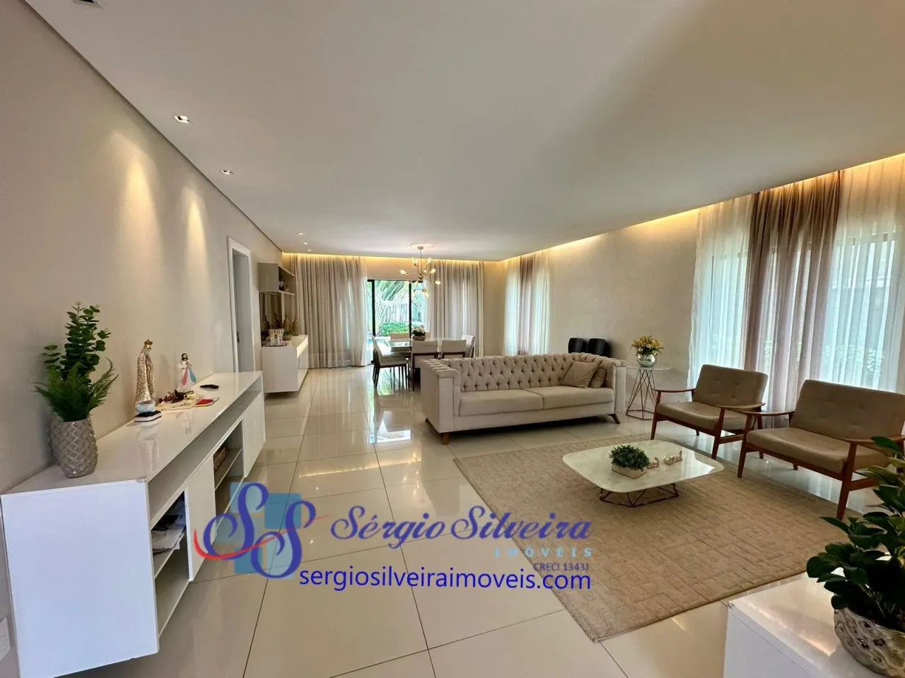 Belíssima casa no Jardins Ibiza com 4 suítes - Foto 2