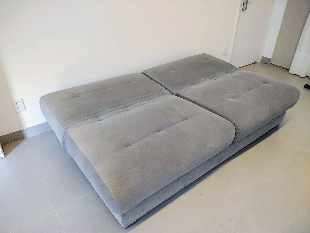 Sofá Luxo Cama 3 Lugares Reclinável Cinza Atemporal- Marca Tom Sobre Tom - Foto 3