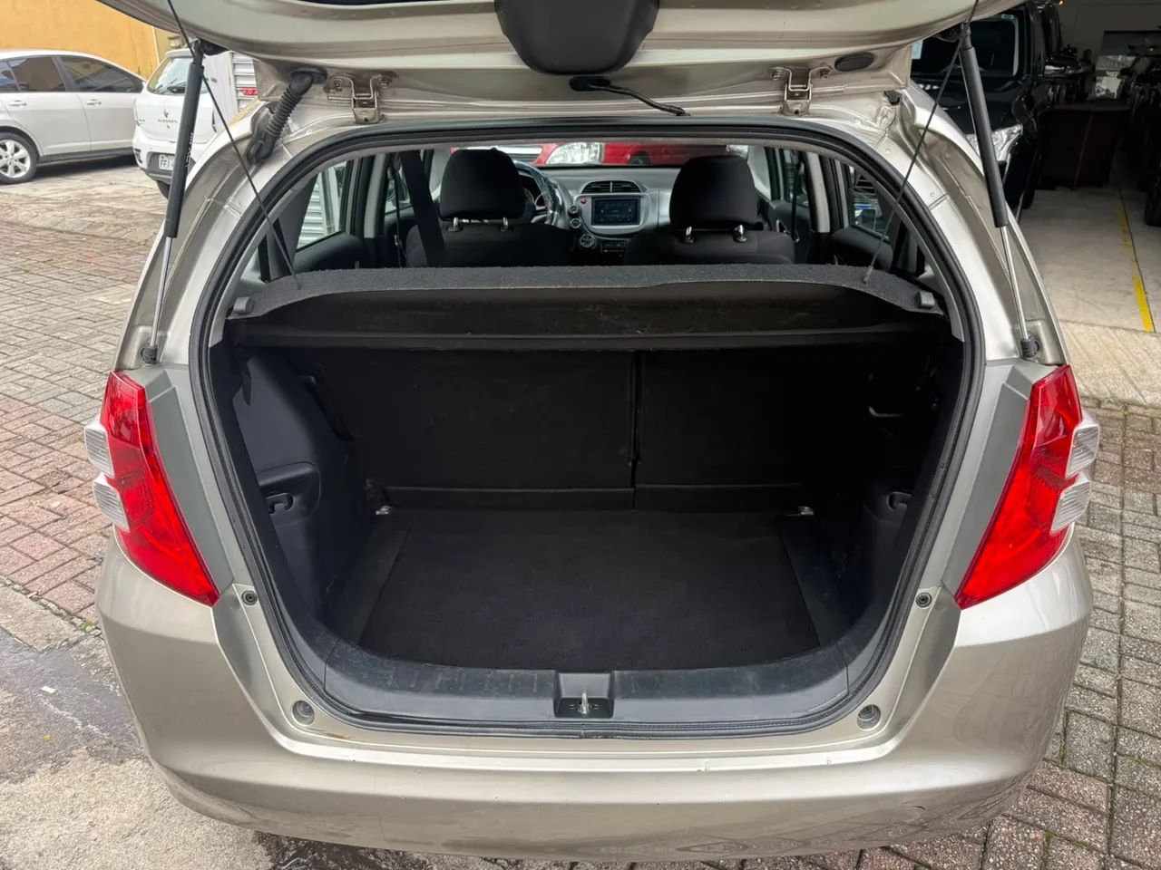 Honda Fit DX 1.4 Flex 16V 5p Mec., foto 12 de 17