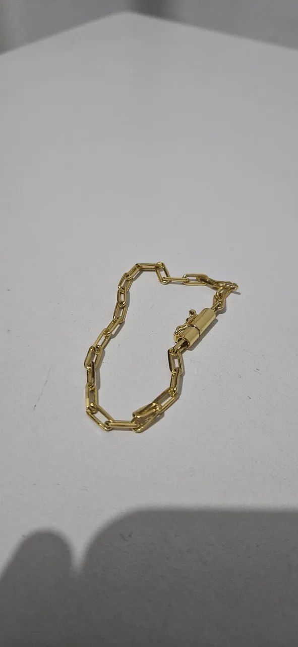Pulseira banhada a ouro