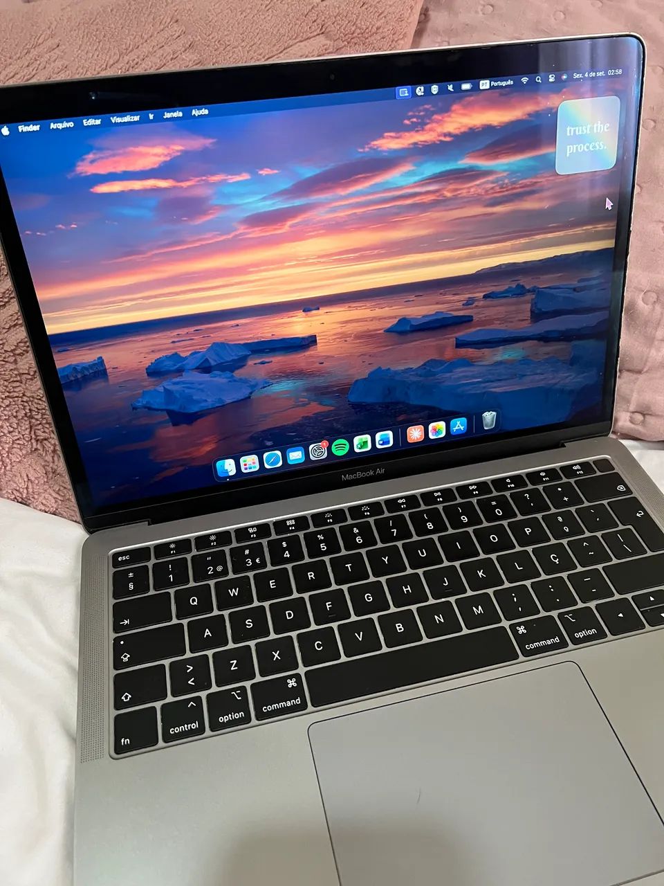Apple Macbook Air A1932 Prata 13,3 I5 8gb 128gb - Notebooks