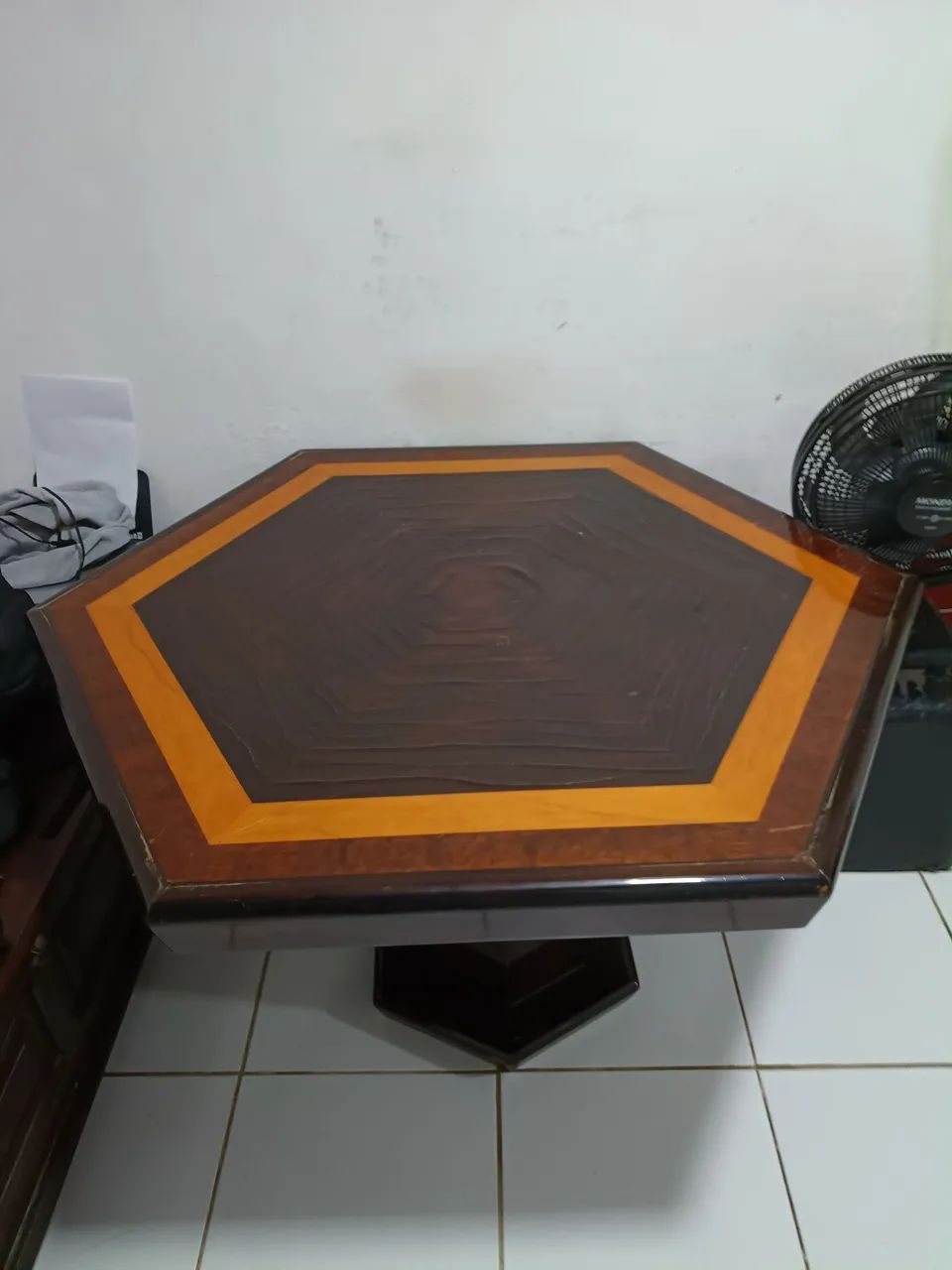 Mesa mogno hexagonal 