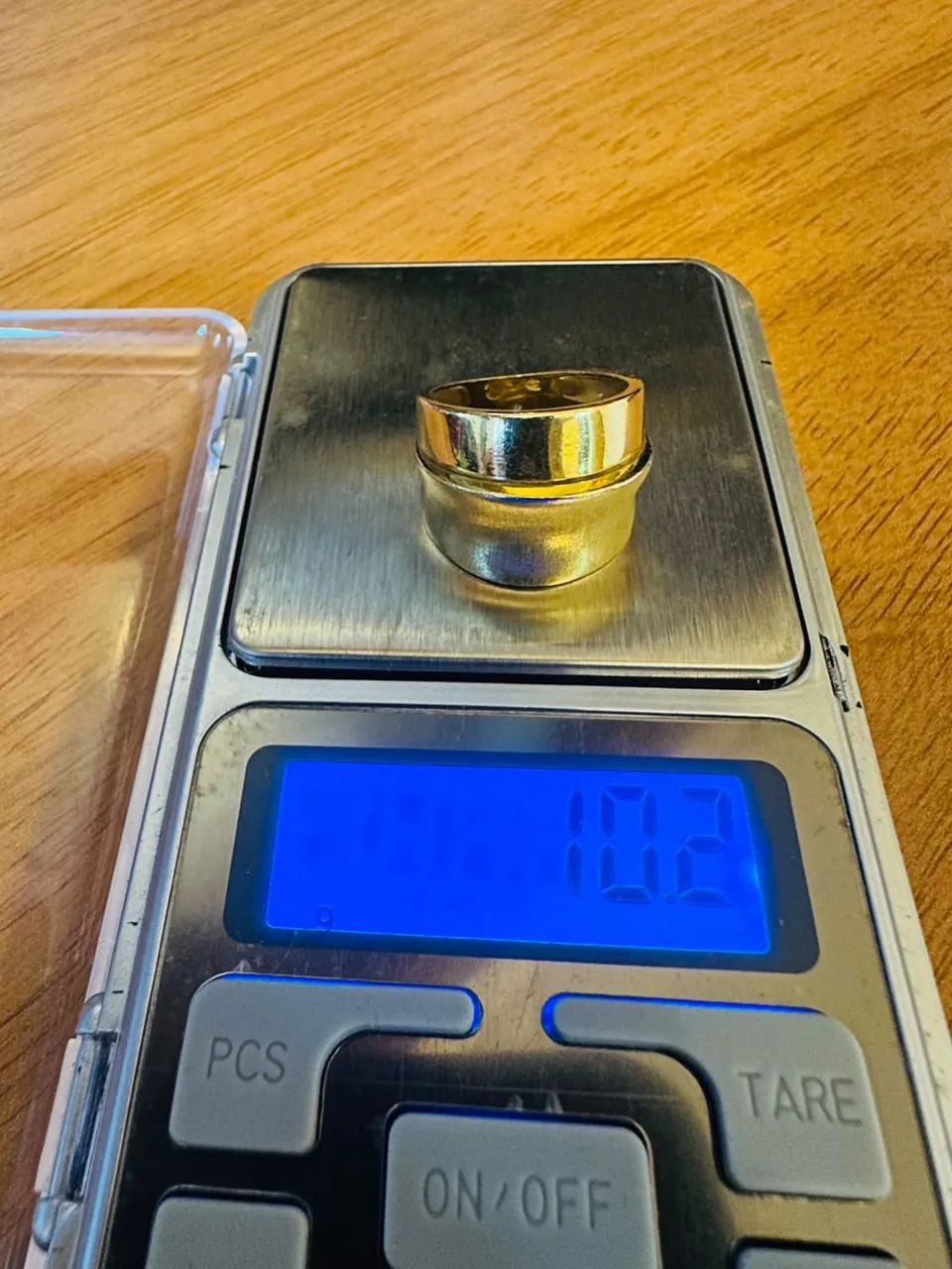 Anel maciço em ouro 18k com 10,2 gramas - Foto 2