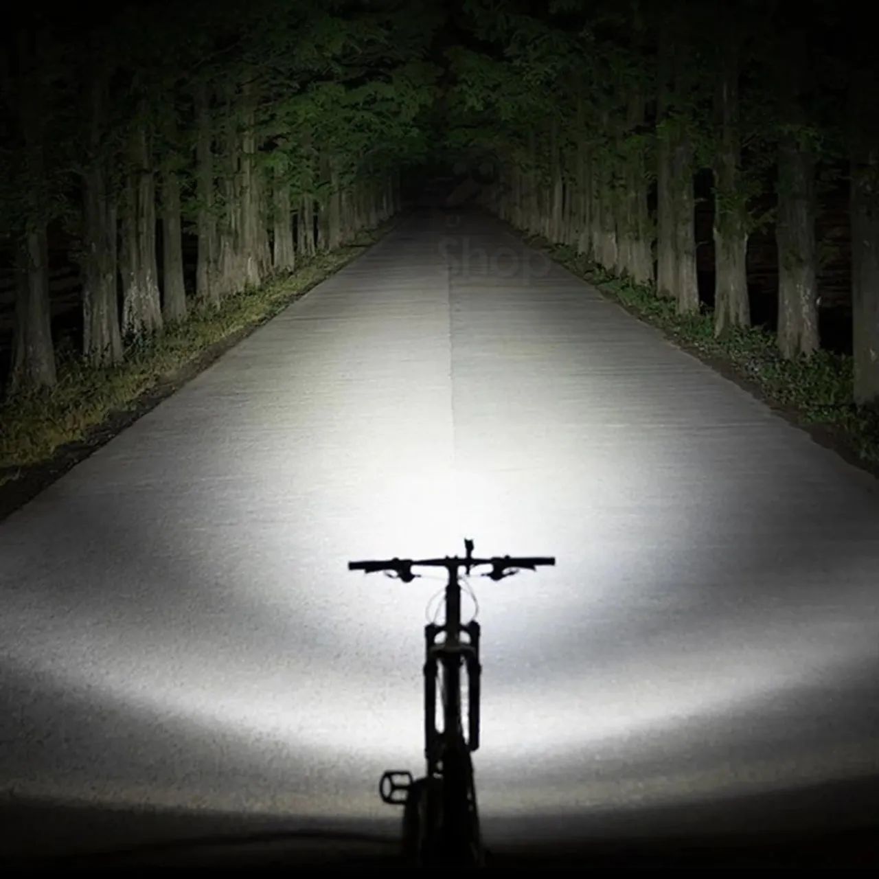 LANTERNA FAROL PRA BICICLETA - CAÇA - PESCARIA  - Foto 2