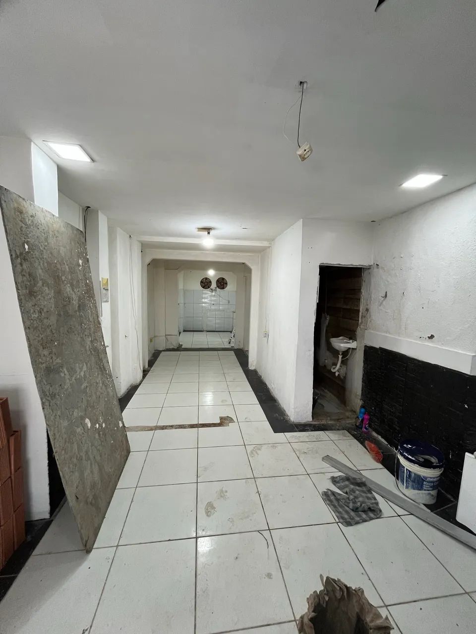 Alugo ponto comercial no Rio vermelho  - Foto 5