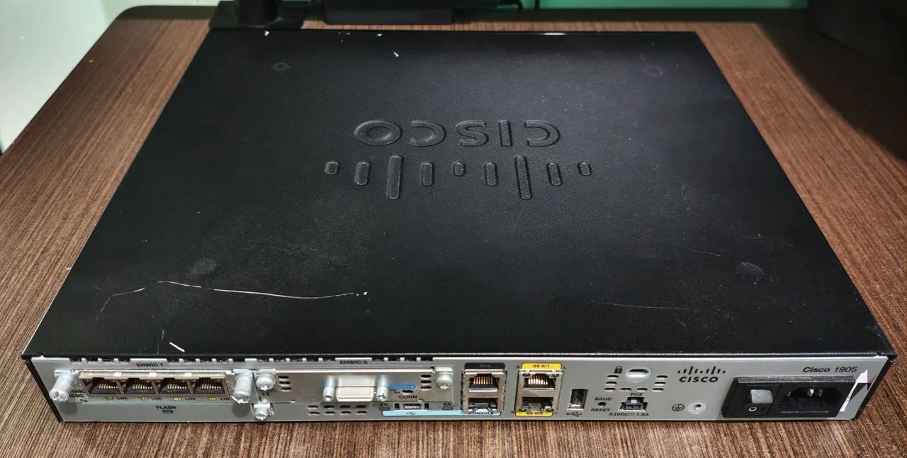 Roteador Cisco 1905 - Foto 2