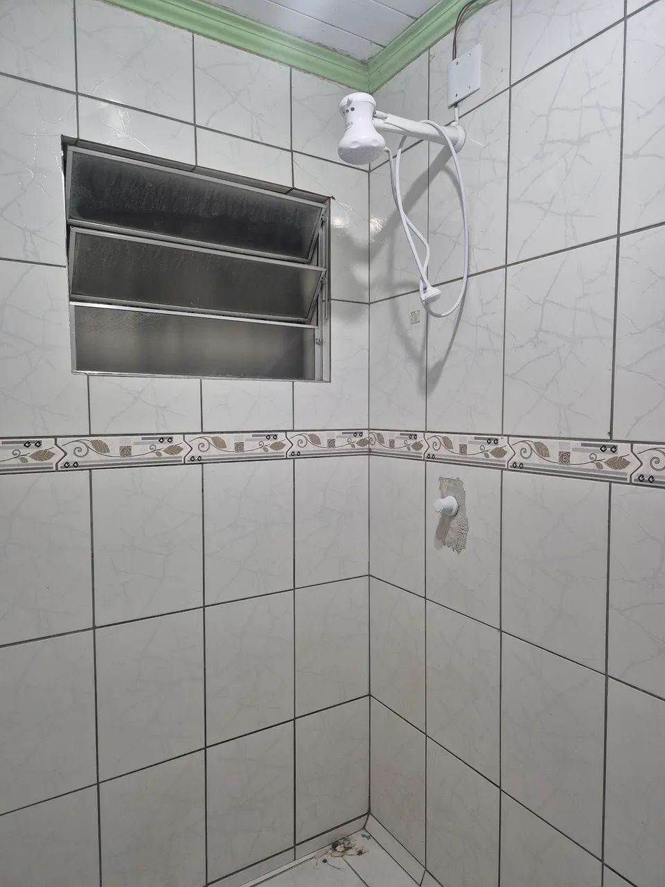 Alugo kitnet localizada no bairro Abraão  - Foto 5