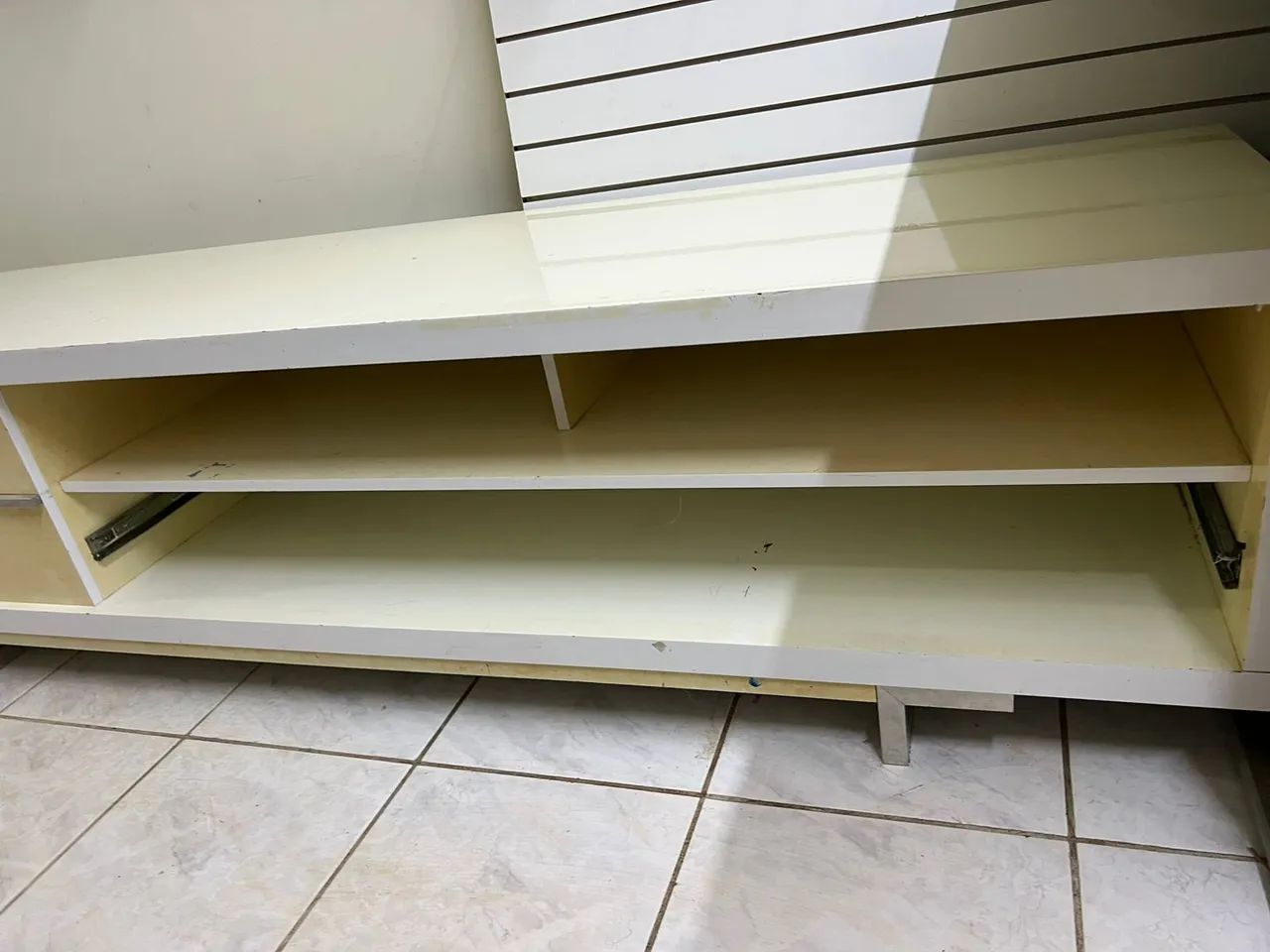 Vendo rack branco conservado  - Foto 3