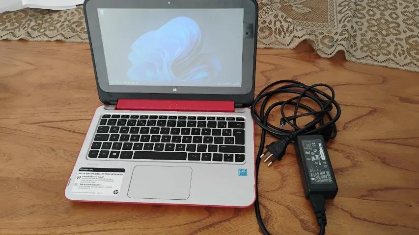 Notebook HP 8 GB RAM, 120GB SSD, Hibrido 11 polegadas com Touchscreen